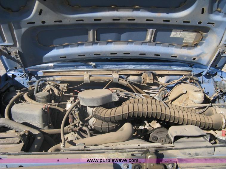 image for item A6068 1996 Ford F250 XL supercab pickup truck