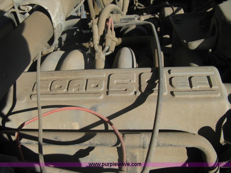 image for item A6068 1996 Ford F250 XL supercab pickup truck