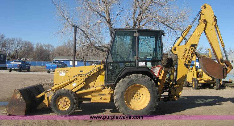 image for item A6069 1989 Ford 555C backhoe