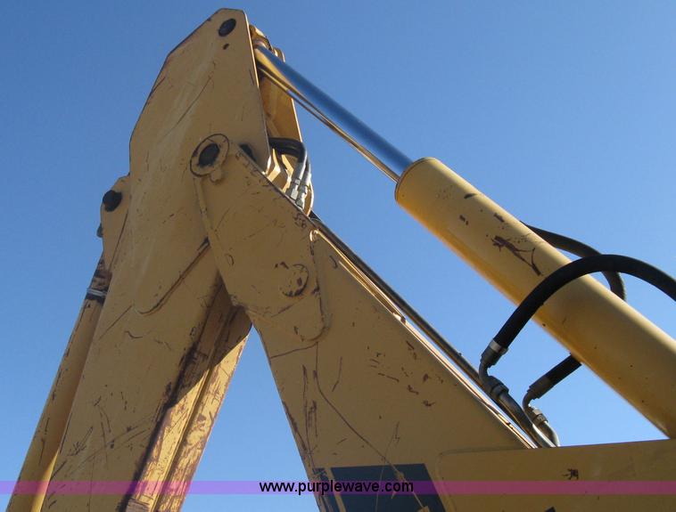 image for item A6069 1989 Ford 555C backhoe