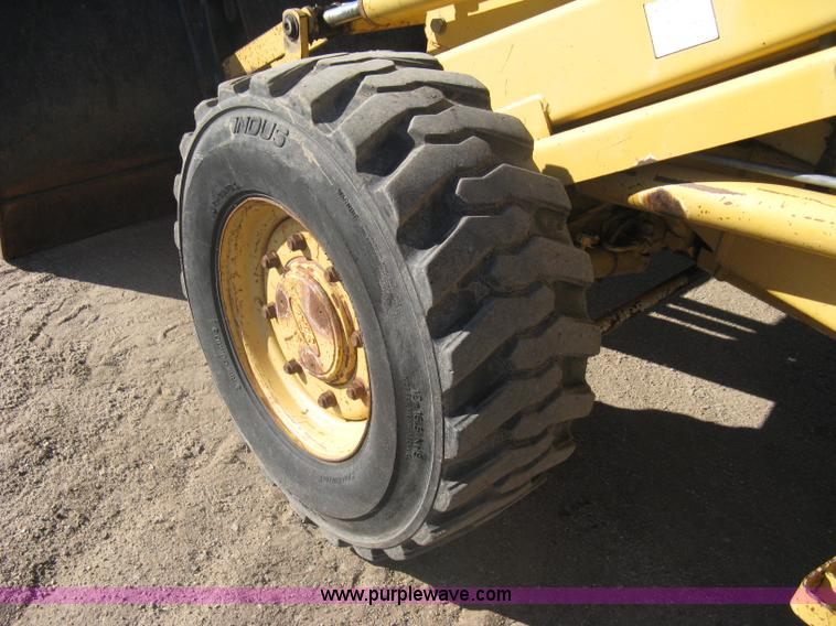 image for item A6069 1989 Ford 555C backhoe