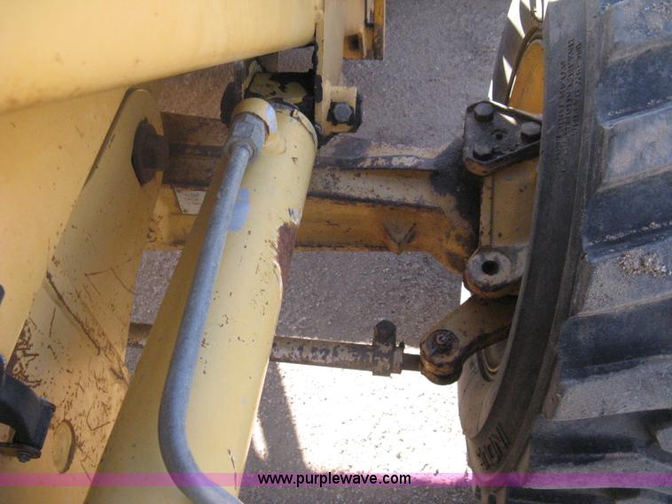 image for item A6069 1989 Ford 555C backhoe
