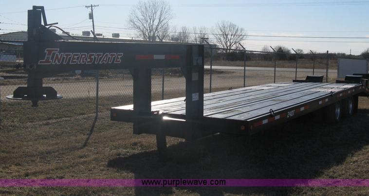 image for item A6070 1989 Interstate 24DT flatbed gooseneck trailer