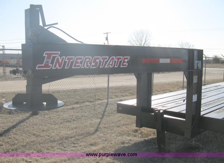 image for item A6070 1989 Interstate 24DT flatbed gooseneck trailer