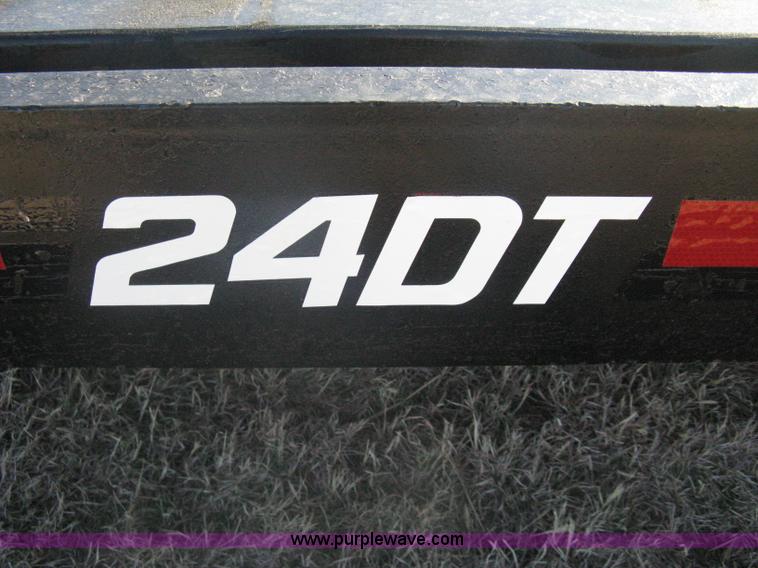 image for item A6070 1989 Interstate 24DT flatbed gooseneck trailer