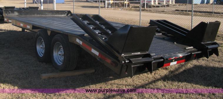 image for item A6071 1980 Eager Beaver equipment trailer