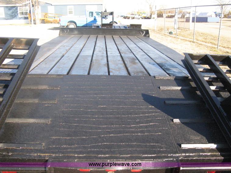 image for item A6071 1980 Eager Beaver equipment trailer