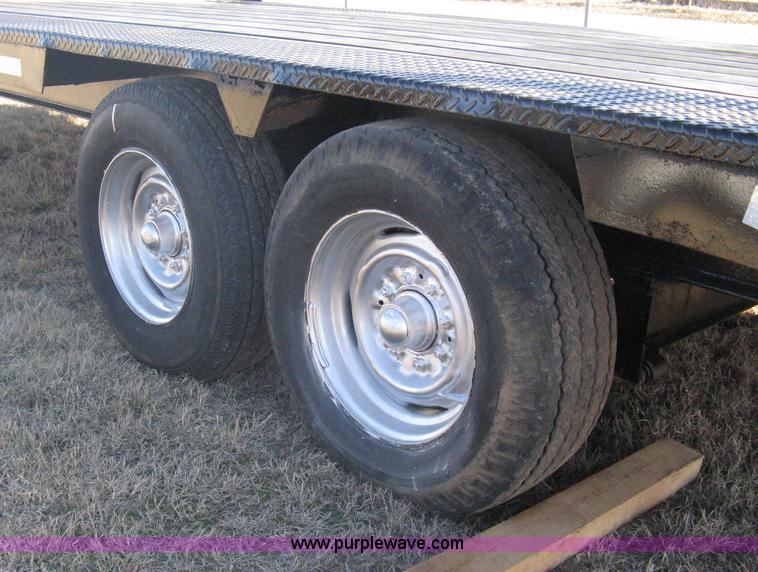 image for item A6071 1980 Eager Beaver equipment trailer