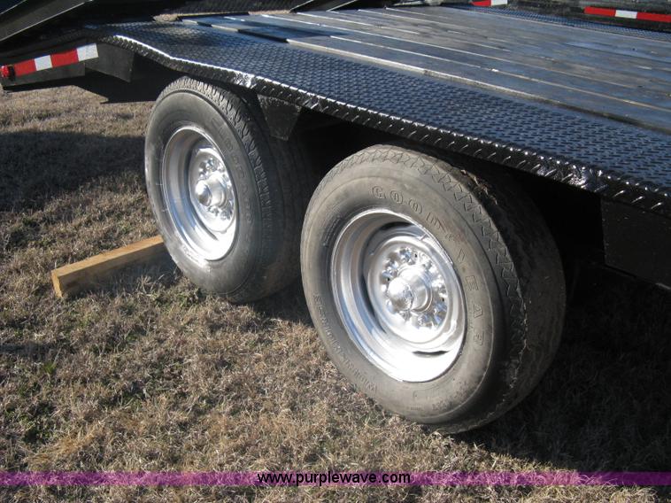 image for item A6071 1980 Eager Beaver equipment trailer