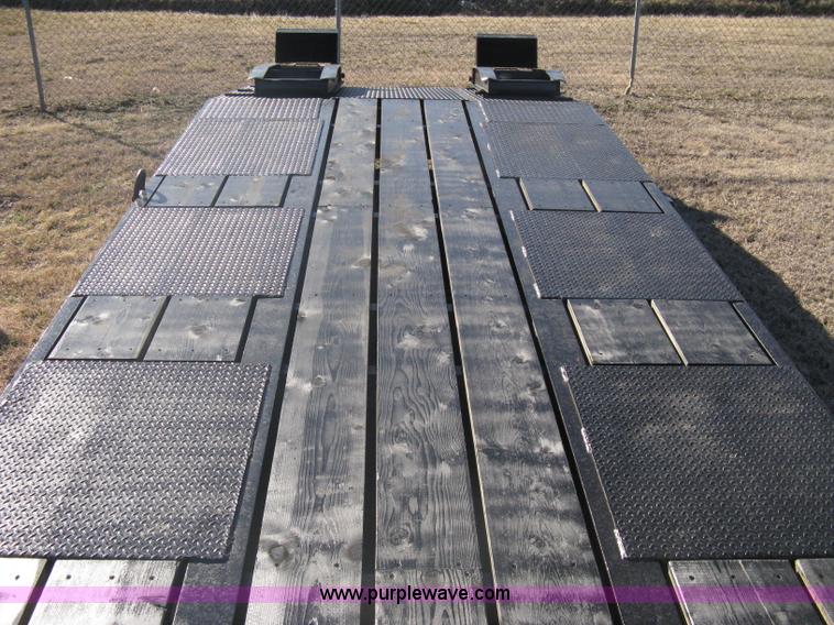 image for item A6072 1989 Interstate 44DLA equipment trailer