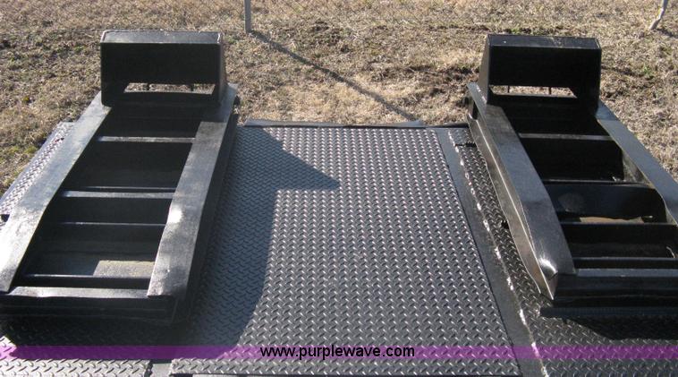 image for item A6072 1989 Interstate 44DLA equipment trailer