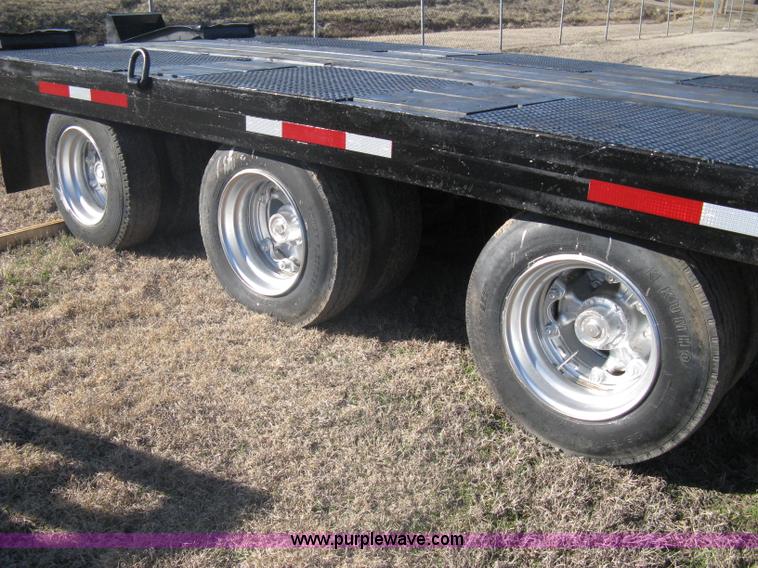 image for item A6072 1989 Interstate 44DLA equipment trailer