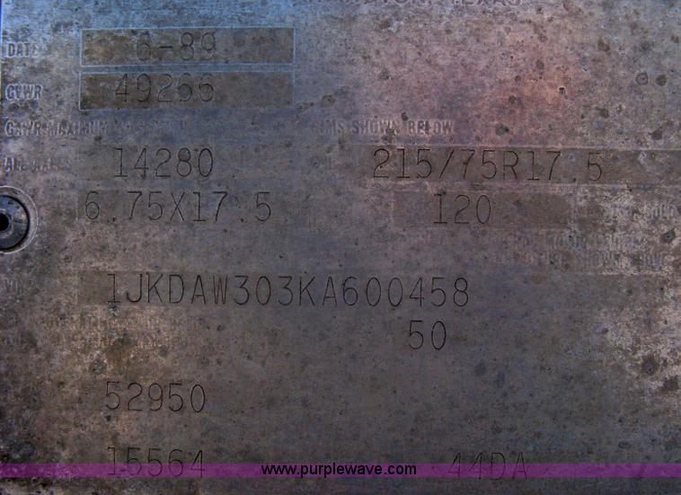 image for item A6072 1989 Interstate 44DLA equipment trailer