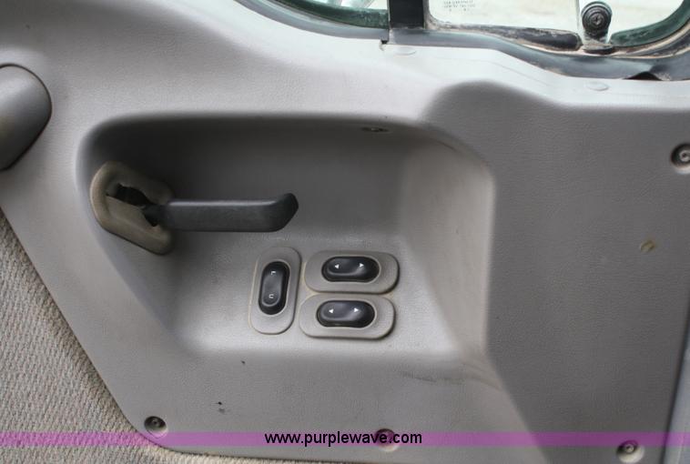 image for item A6759 2000 Ford Sterling L9500 dump truck