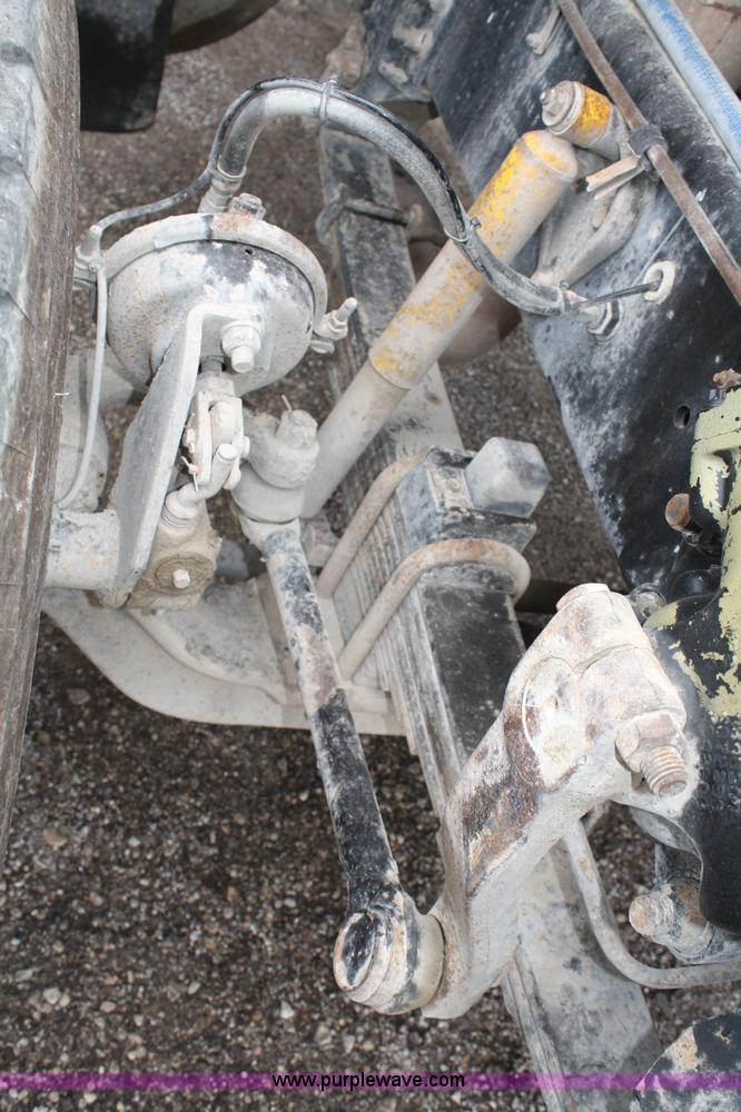 image for item A6759 2000 Ford Sterling L9500 dump truck