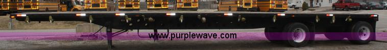image for item A6767 2000 Transcraft TL-2000 flatbed trailer