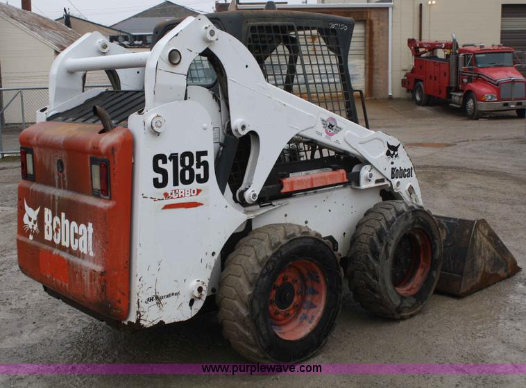 image for item A6983 2003 Bobcat S185 skid steer
