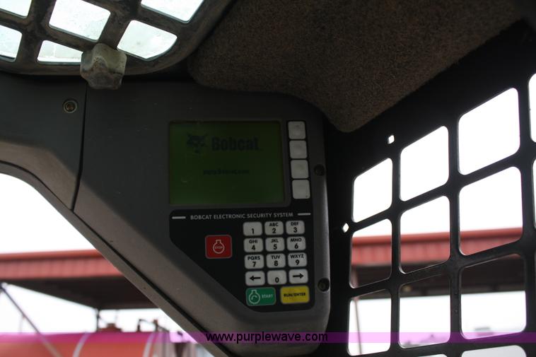 image for item A6983 2003 Bobcat S185 skid steer