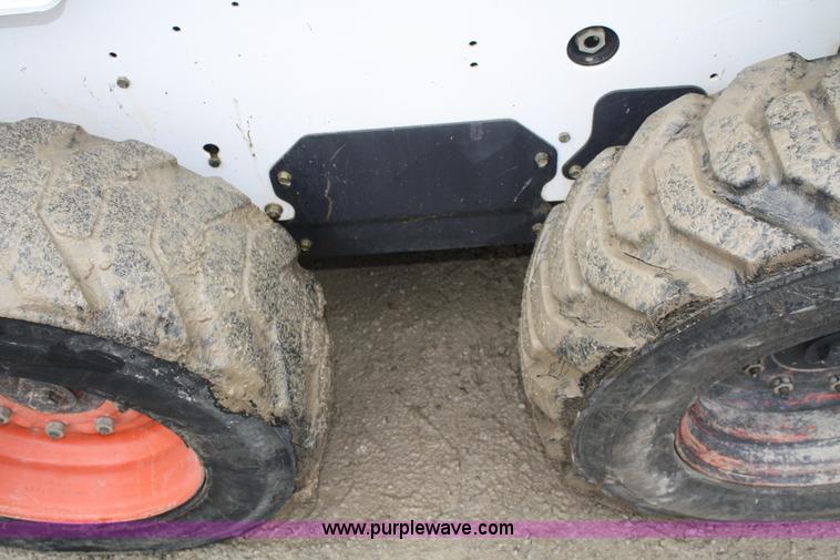 image for item A6983 2003 Bobcat S185 skid steer