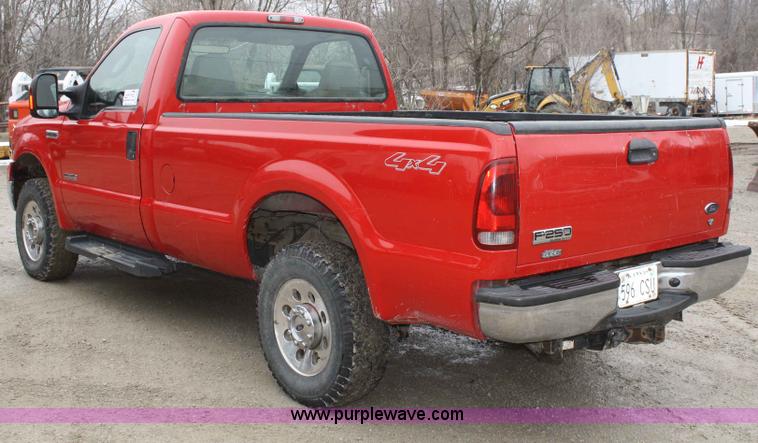 image for item A6985 2006 Ford F250 XLT Super Duty pickup truck