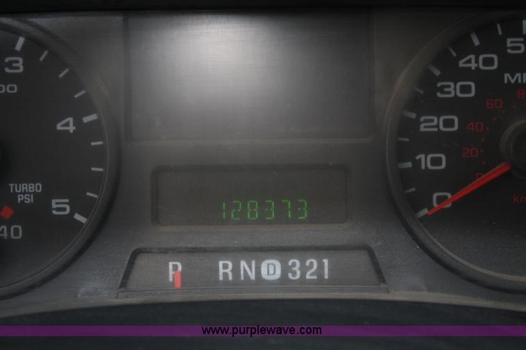 image for item A6985 2006 Ford F250 XLT Super Duty pickup truck