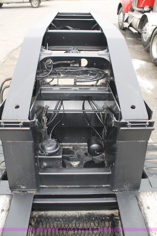 image for item A6988 2000 Trail King HG series detachable lowboy trailer