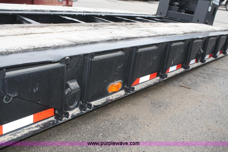 image for item A6988 2000 Trail King HG series detachable lowboy trailer