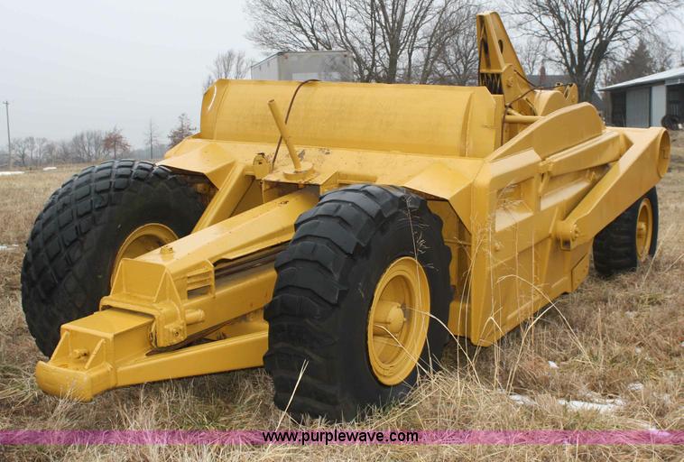 image for item A6999 Caterpillar 60 pull scraper