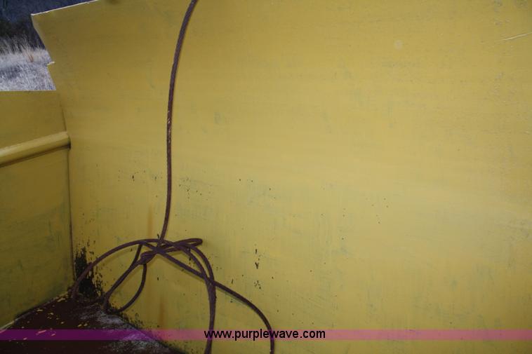 image for item A6999 Caterpillar 60 pull scraper