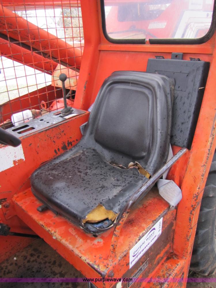 image for item B2207 SkyTrak 7038 telehandler forklift