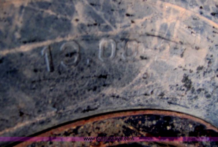 image for item B2207 SkyTrak 7038 telehandler forklift