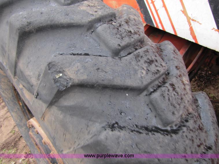 image for item B2207 SkyTrak 7038 telehandler forklift