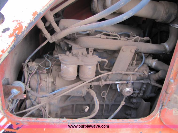 image for item B2207 SkyTrak 7038 telehandler forklift