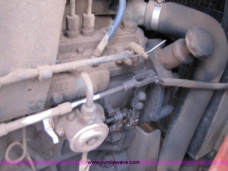 image for item B2207 SkyTrak 7038 telehandler forklift