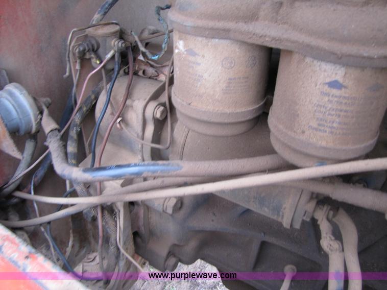 image for item B2207 SkyTrak 7038 telehandler forklift