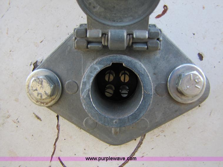 image for item B2217 2012 Western 130 barrel 40' vacuum tank trailer