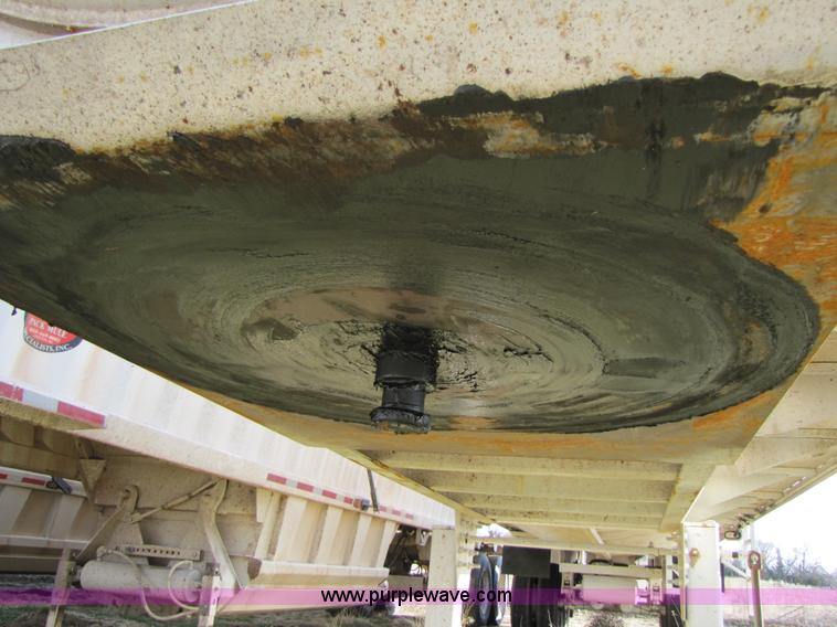 image for item B2217 2012 Western 130 barrel 40' vacuum tank trailer