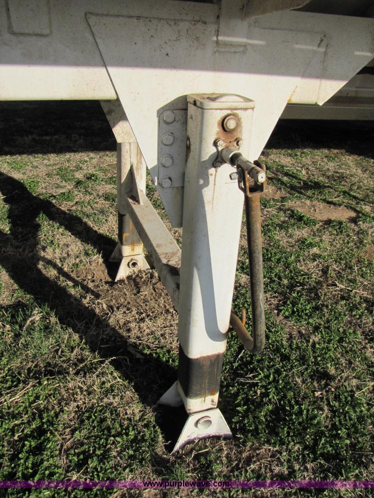 image for item B2217 2012 Western 130 barrel 40' vacuum tank trailer