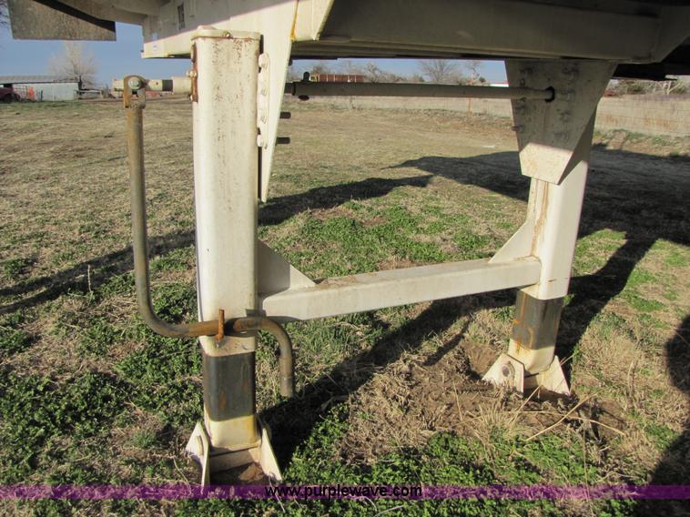 image for item B2217 2012 Western 130 barrel 40' vacuum tank trailer