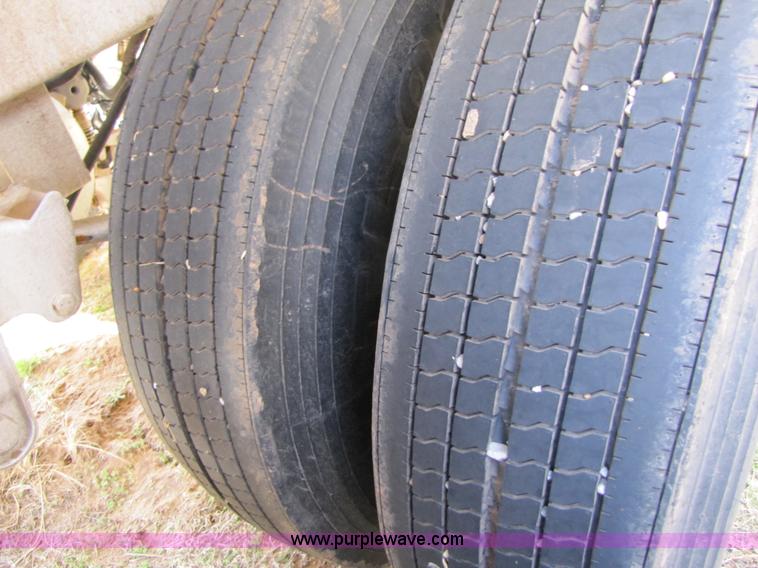 image for item B2217 2012 Western 130 barrel 40' vacuum tank trailer