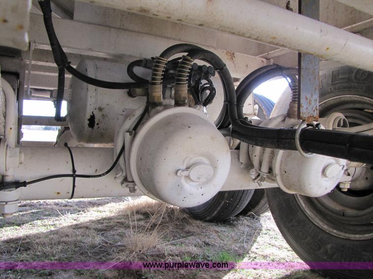 image for item B2217 2012 Western 130 barrel 40' vacuum tank trailer