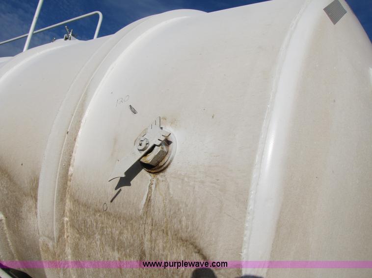 image for item B2217 2012 Western 130 barrel 40' vacuum tank trailer