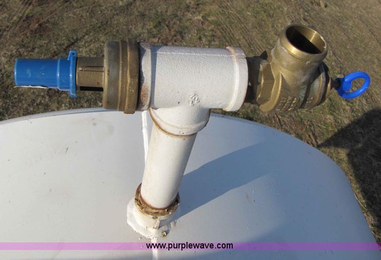 image for item B2217 2012 Western 130 barrel 40' vacuum tank trailer