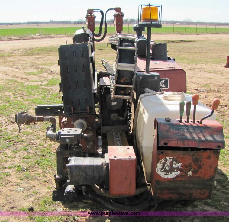 image for item B2225 2000 Ditch Witch JT920L directional drill