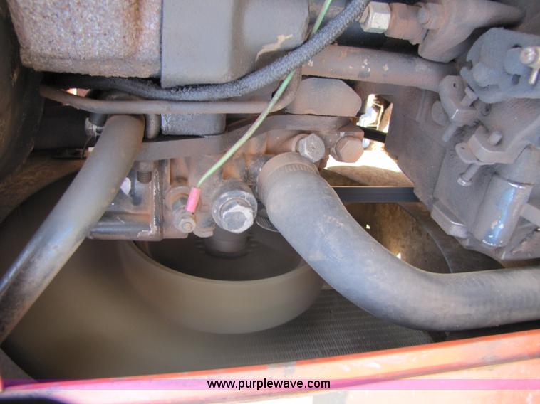 image for item B2225 2000 Ditch Witch JT920L directional drill