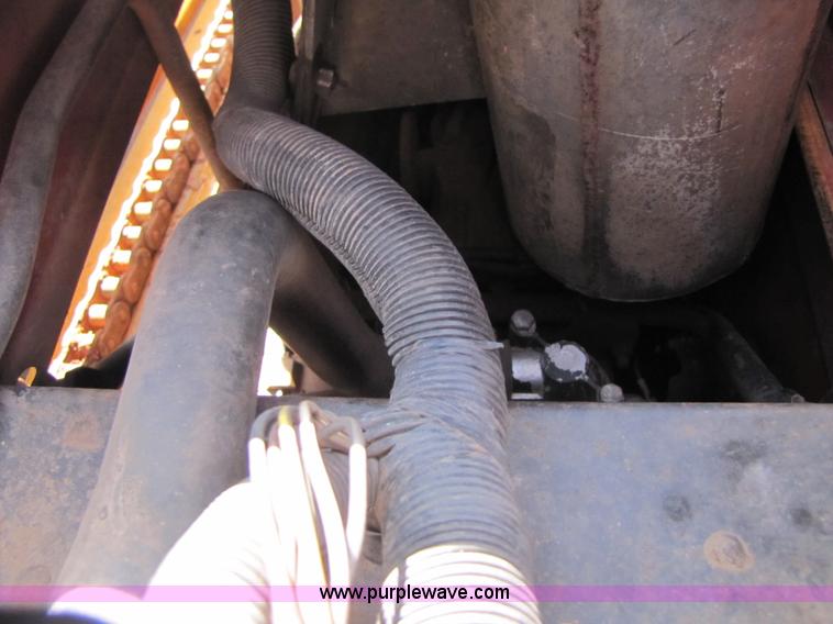 image for item B2225 2000 Ditch Witch JT920L directional drill