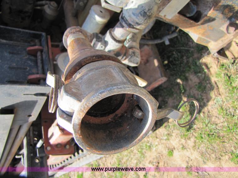 image for item B2225 2000 Ditch Witch JT920L directional drill