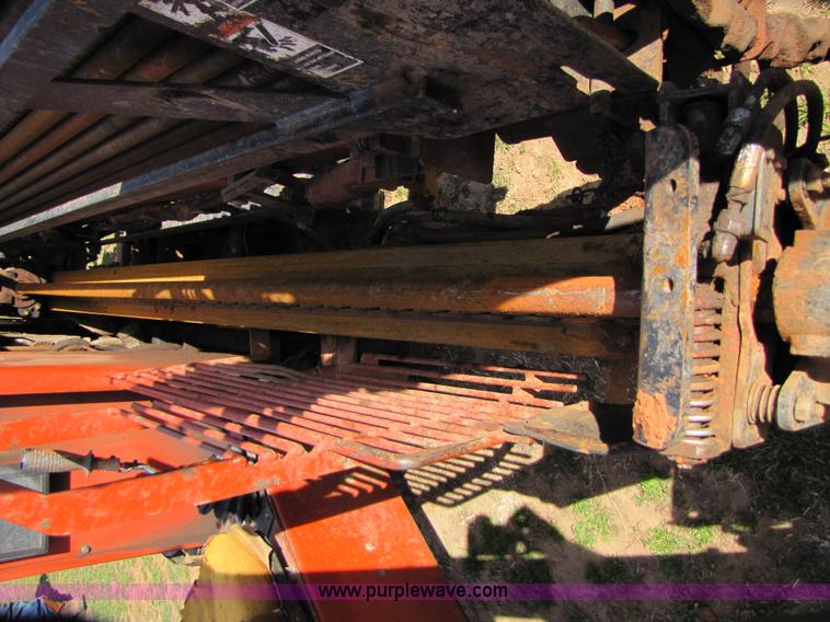 image for item B2225 2000 Ditch Witch JT920L directional drill