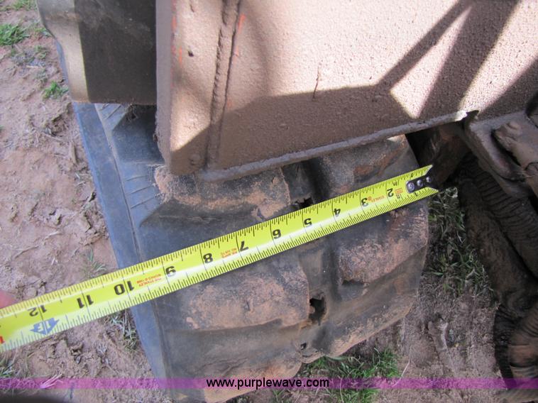 image for item B2225 2000 Ditch Witch JT920L directional drill