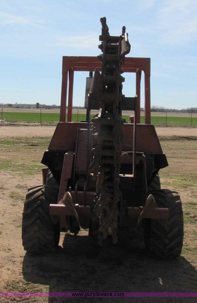 image for item B2226 Ditch Witch 6510DD trencher